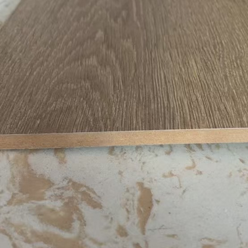 Tapak Tangga Bulat Laminate Anti-Slip Tahan Calar